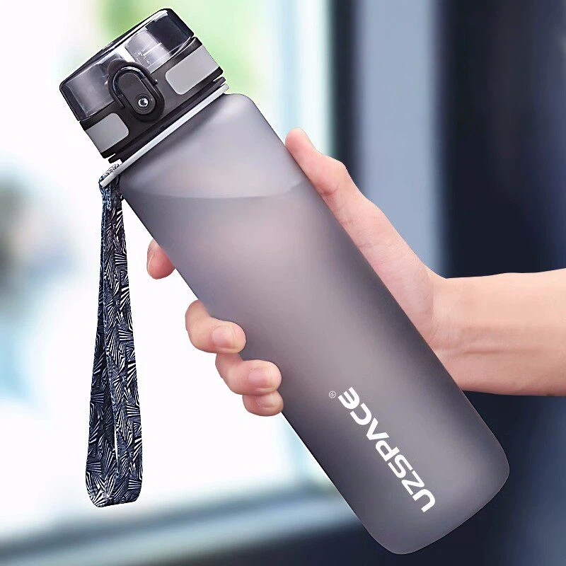 Sports Equipment Photos - Botol air kualitas tinggi, botol air